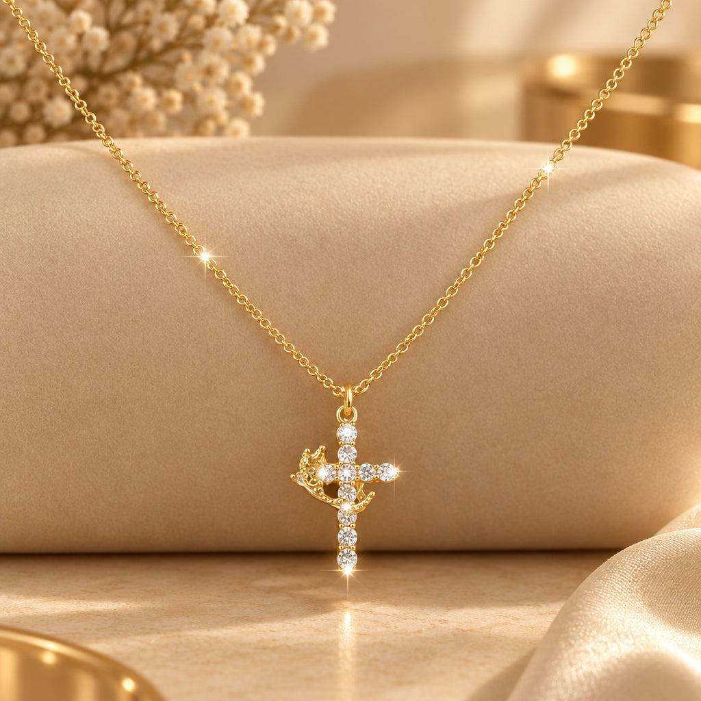 Collar Cruz Bañado en Oro con Circonitas · 4 Diseños