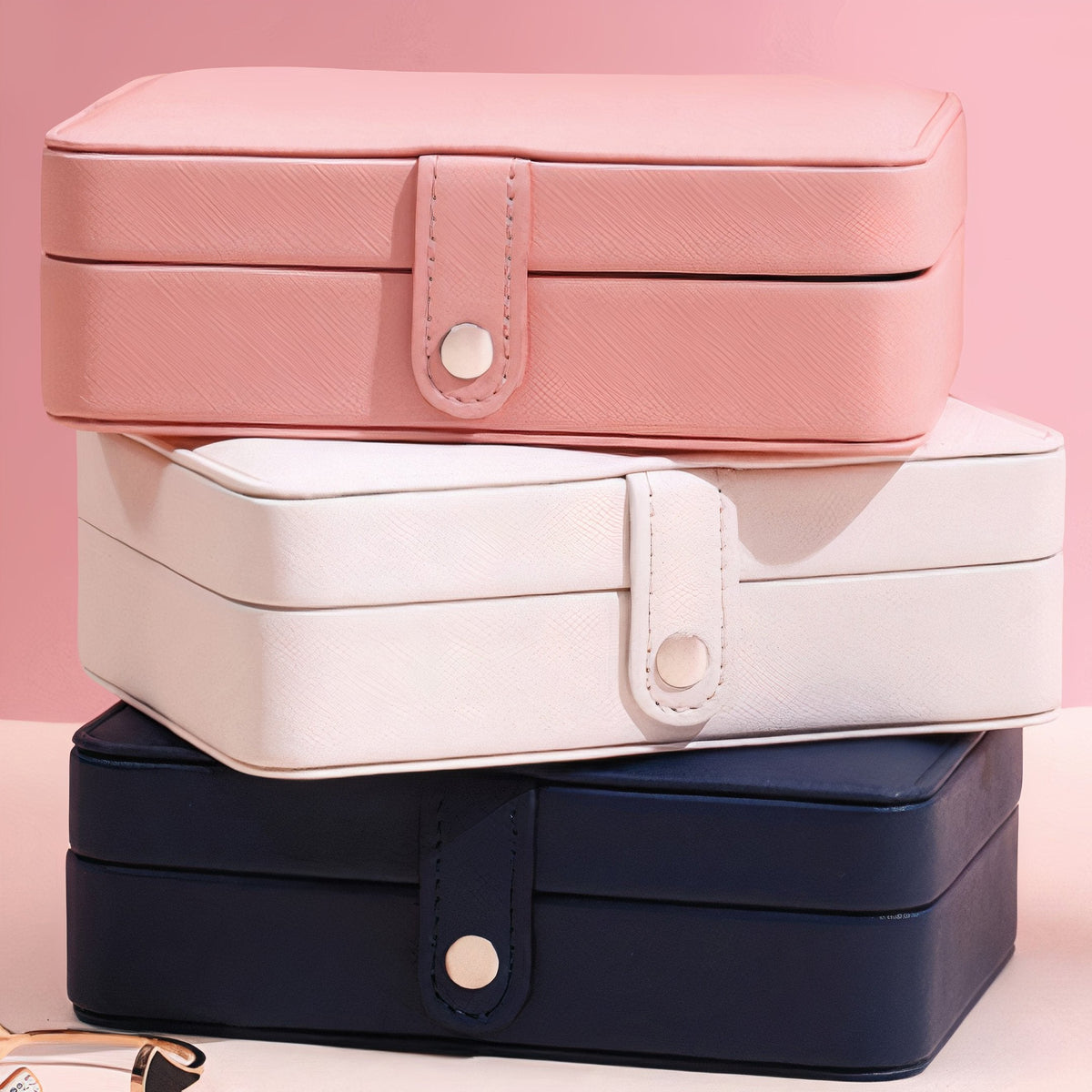 Joyero Inteligente de Cuero Vegano · Rosa o Blanco