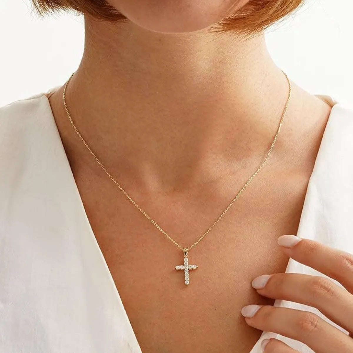 Collar Cruz Bañado en Oro con Circonitas · 4 Diseños