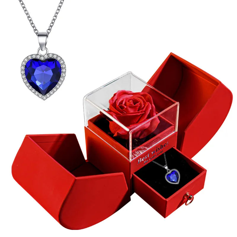 Collar de Regalo en Estuche · Mamá, Corazones y Más